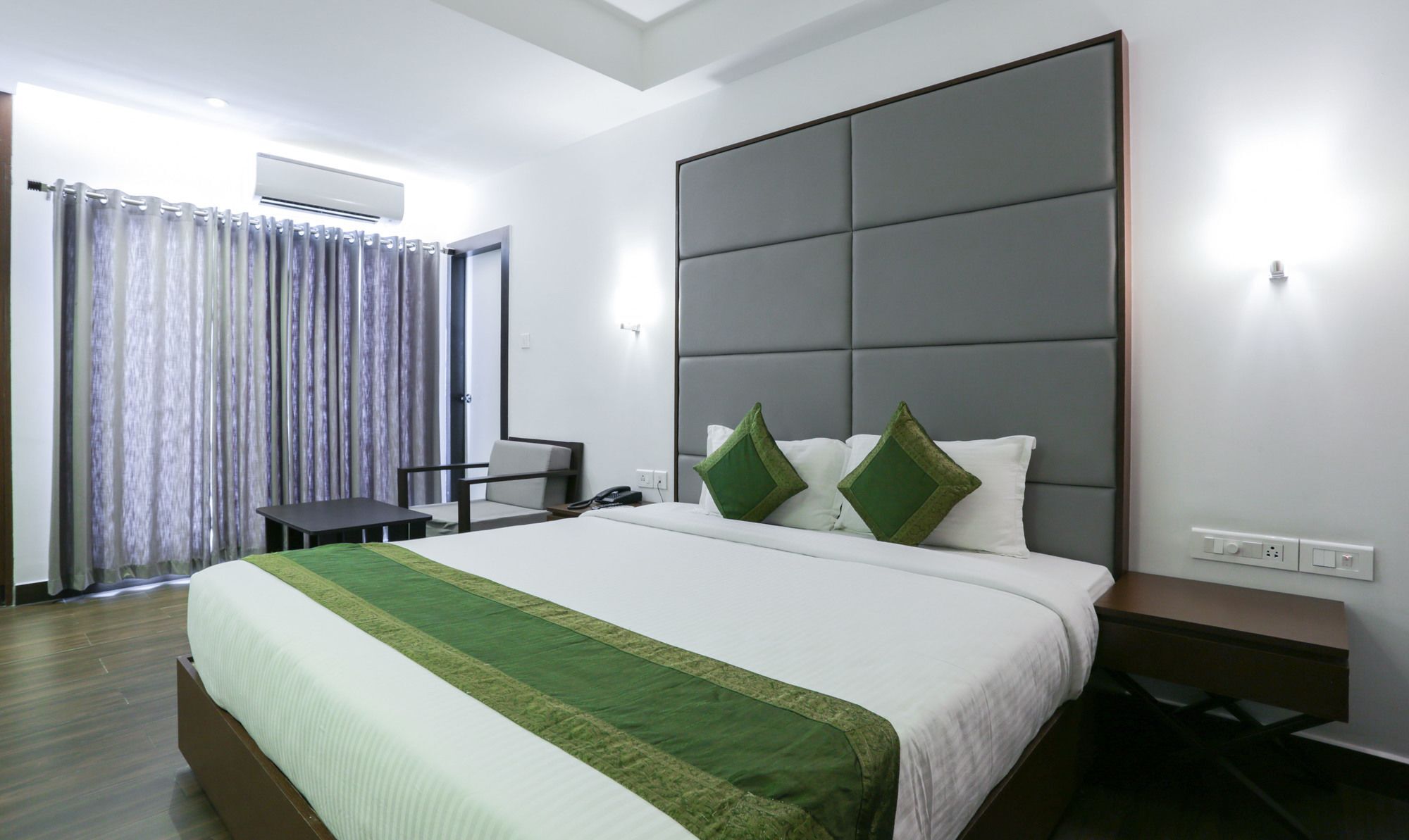 Hotel Crown Suites Kochi Exteriér fotografie